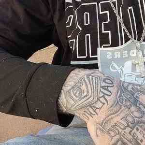 Meet your Posher, Nicholas